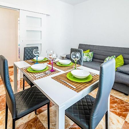 Beautiful Apartment In Cordoba With Kitchenette Eksteriør bilde