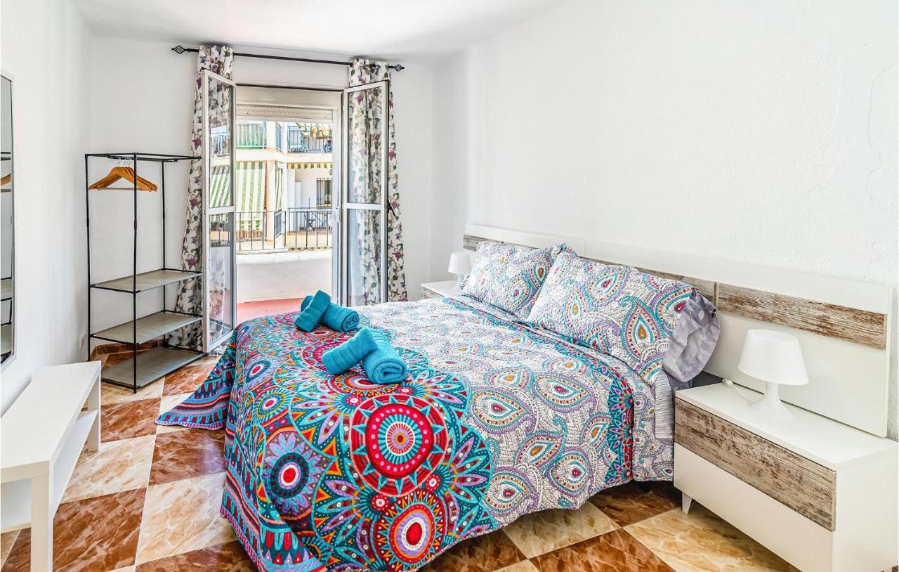 Beautiful Apartment In Cordoba With Kitchenette Eksteriør bilde